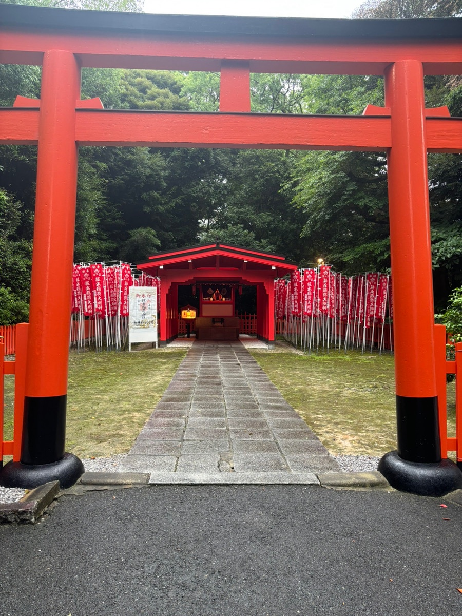 itoho_hikiyose's tweet photo. 率直に言いますね。
7/28か7/29にいいねできたあなた、
二人を遠ざけていた悪縁が離れ、
止まっていた恋が逆転します。
さらに、号泣してしまうくらい
震えるほど幸せな出来事が押し寄せてきます✨ https://t.co/YAzPdulhZn