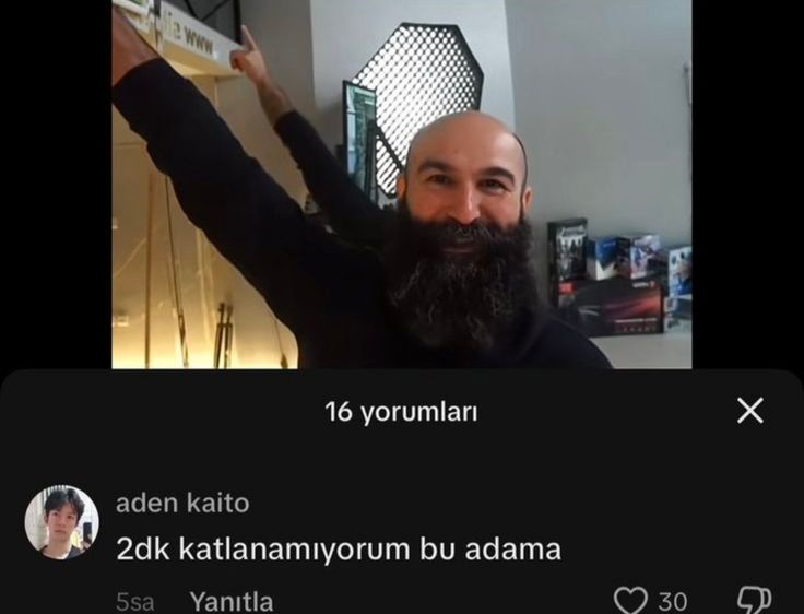 decaas_'s tweet photo. aynadaki şahısa bakınca https://t.co/mgEAR4Lezo