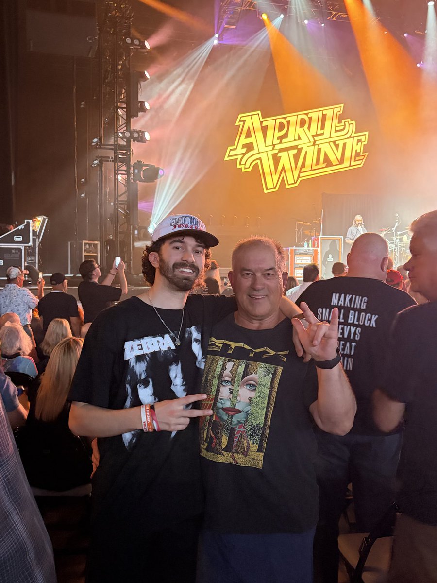Oravis70's tweet photo. @AllAmerican202 Dallas Texas last Month…. https://t.co/UlW7myntTz