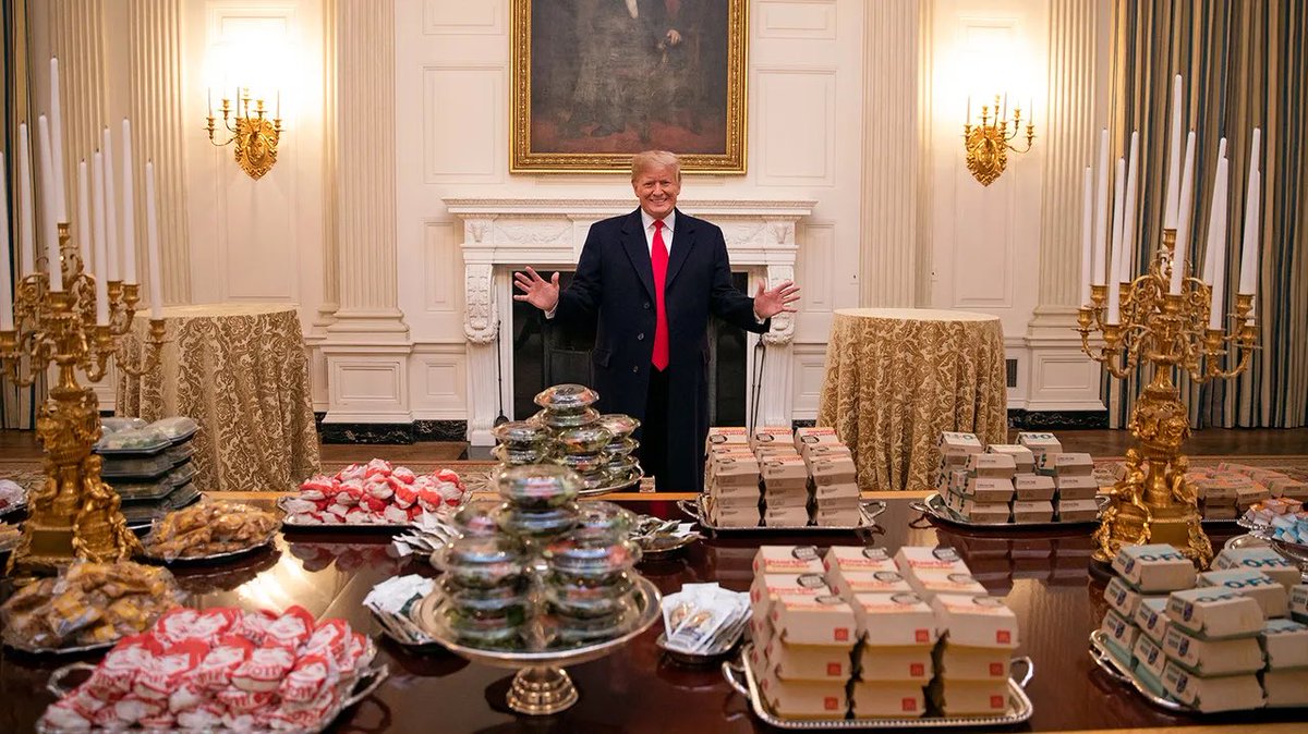 HaloFaber's tweet photo. @CaligulaCasius @GBC_Press McDonald’s actually https://t.co/jYJndNaVPS