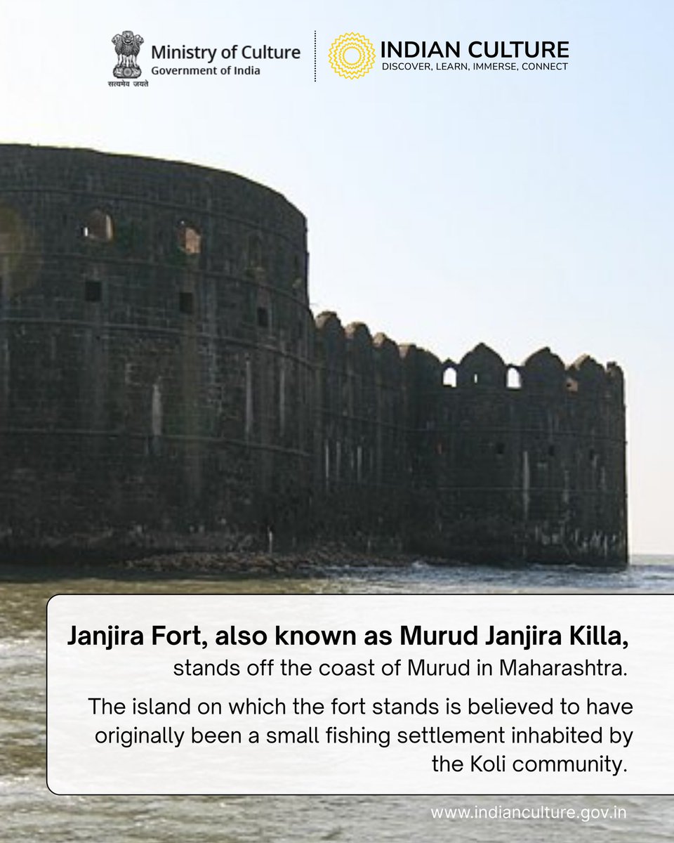 _IndianCulture's tweet photo. A fort surrounded by the sea. Countless attacks. Not a single conquest.
Swipe to explore the remarkable story of #Murud Janjira, the legendary #sea fort that withstood repeated invasions and came to be known as the Unconquerable #Janjira.
Read more about this iconic #fort at https://t.co/z3KeKDb8ie
Save this post, share it with a history enthusiast, and follow @_IndianCulture for more fascinating stories from India's rich #culturalheritage.
#IndianCulturePortal #MinistryOfCulture #IndianCulture #MurudJanjira #JanjiraFort #FortsofIndia #IncredibleIndia #IndianHeritage #HistoryFacts #HistoryOfIndia #HeritageIndia #MaharashtraTourism #ExploreIndia #FortArchitecture #tourism #history #heritage #siddi #koli #MarathaHistory #Portuguese #maratha #ASI
@MinOfCultureGoI @AmritMahotsav @incredibleindia @ASIGoI @maha_tourism @tourismgoi @PIBCulture