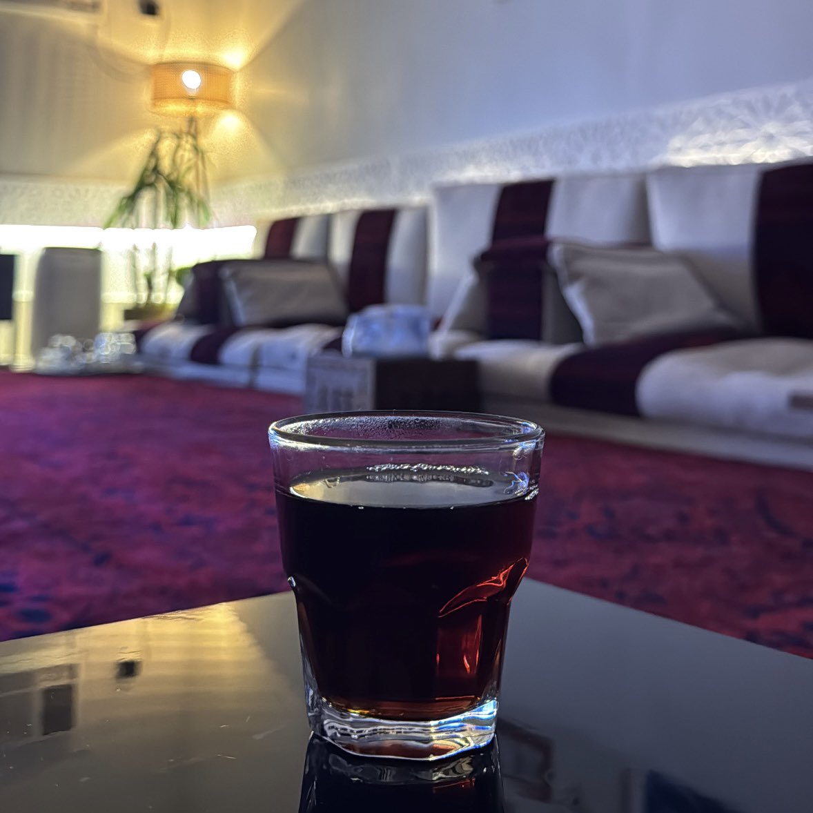 RDH9i's tweet photo. عطني وعد واخلف حبيبي لا تجي 
لو بالوهم احلف لاضمك من تجي

https://t.co/EyJ2BbDl6m https://t.co/GwDgKsOv5Y