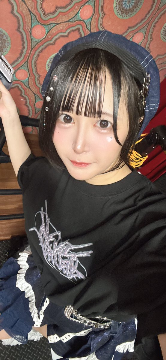 shink0516's tweet photo. 2026年7月25日渋谷音楽堂
縷々2周年記念ワンマン
新しいSEだったり新曲だったりでほんと楽しかった。この日で３人が卒業。デビューからみてきてほぼ変わらずのメンバーだったから寂しさもあるけどななちゃんと残るメンバーにはこれからも頑張って欲しい。これからも大好きだよ🥰
#縷々2周年0725音楽堂 https://t.co/JOsJuaoGfe