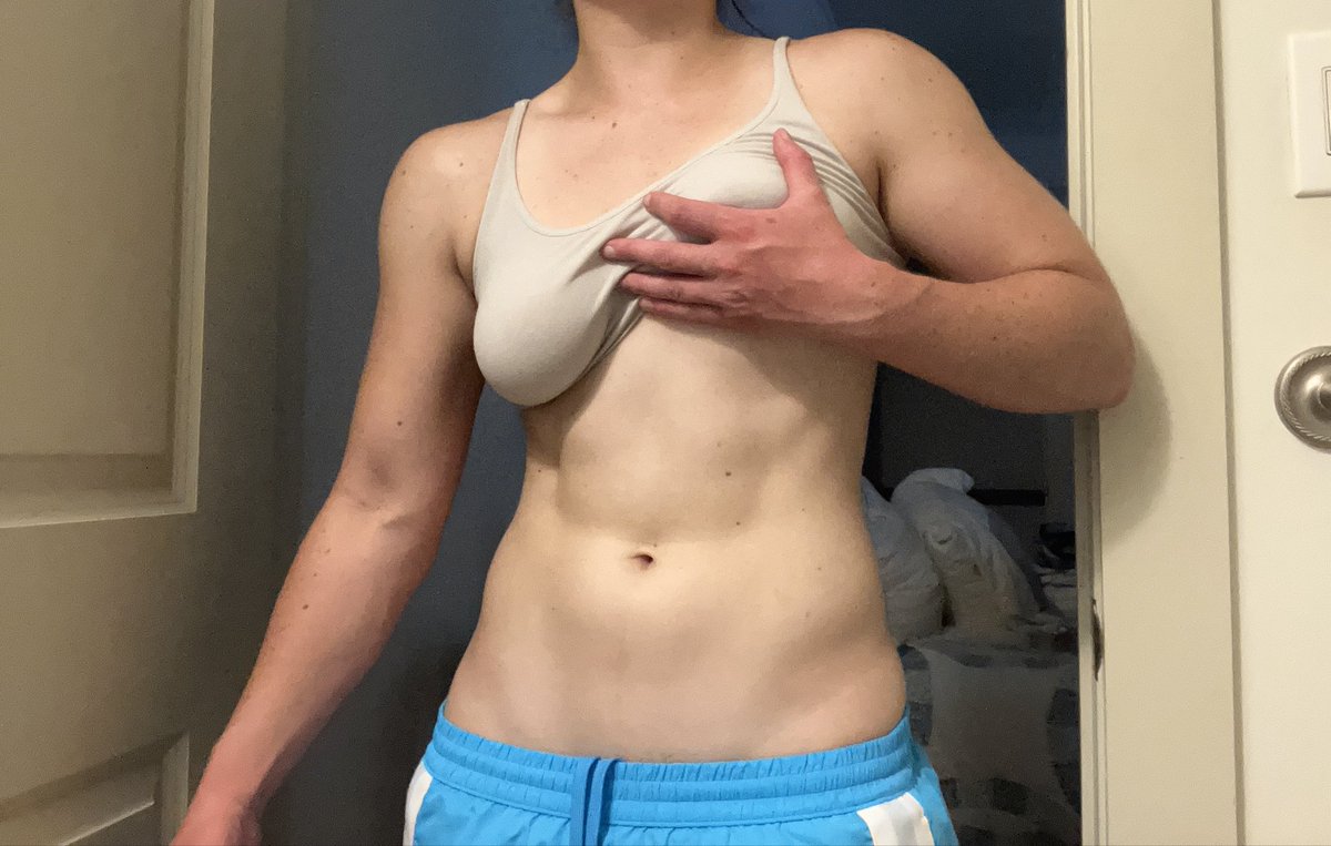 HiMissQuick's tweet photo. Couldn’t decide so here’s both. Today’s workout was sponsored by DayQuil and LiquidIV 🤞😆 https://t.co/cjVzFkNiAk