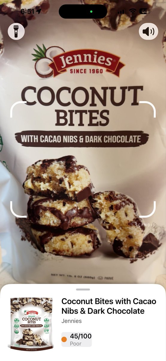 ReichardWorld's tweet photo. @megbasham In Costco’s junk candy aisle, these are rated 45/100 on Yuka so that’s better than most of you are concerned about cardiovascular problems. https://t.co/FPEg44KUPQ