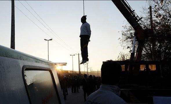 JustAnIranianIr's tweet photo. Every day after the Islamic morning call to prayer — the time meant for worship — the Islamic regime hangs Iranians.

Curse this Islam which hangs the youth and its morning call of death. https://t.co/ltXkdTbsCq