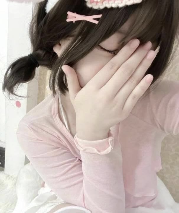 meliii_jeong's tweet photo. ⋆˚꩜｡𐔌holap busco Mutis 𐦯⋆. 𐙚 ˚
#stantwt #kpoptwt  #animetwt 

  ⋆.𐙚 skz,ILLIT,twice,ive (multifandom)

Kdramas lover, Sanrio ⋆˚𝜗𝜚˚⋆

       Porfis me siento sola (⁠╥⁠﹏⁠╥)
♡+↻= Mutis VwV https://t.co/gxxPf38rcz