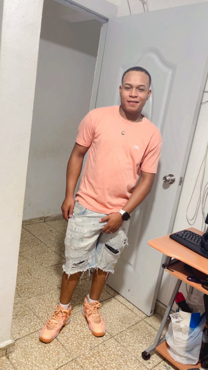 Gabrielwgv574's tweet photo. Peluche 🧸 de la pelucheria 🥵😈 https://t.co/FKulKgNMYA
