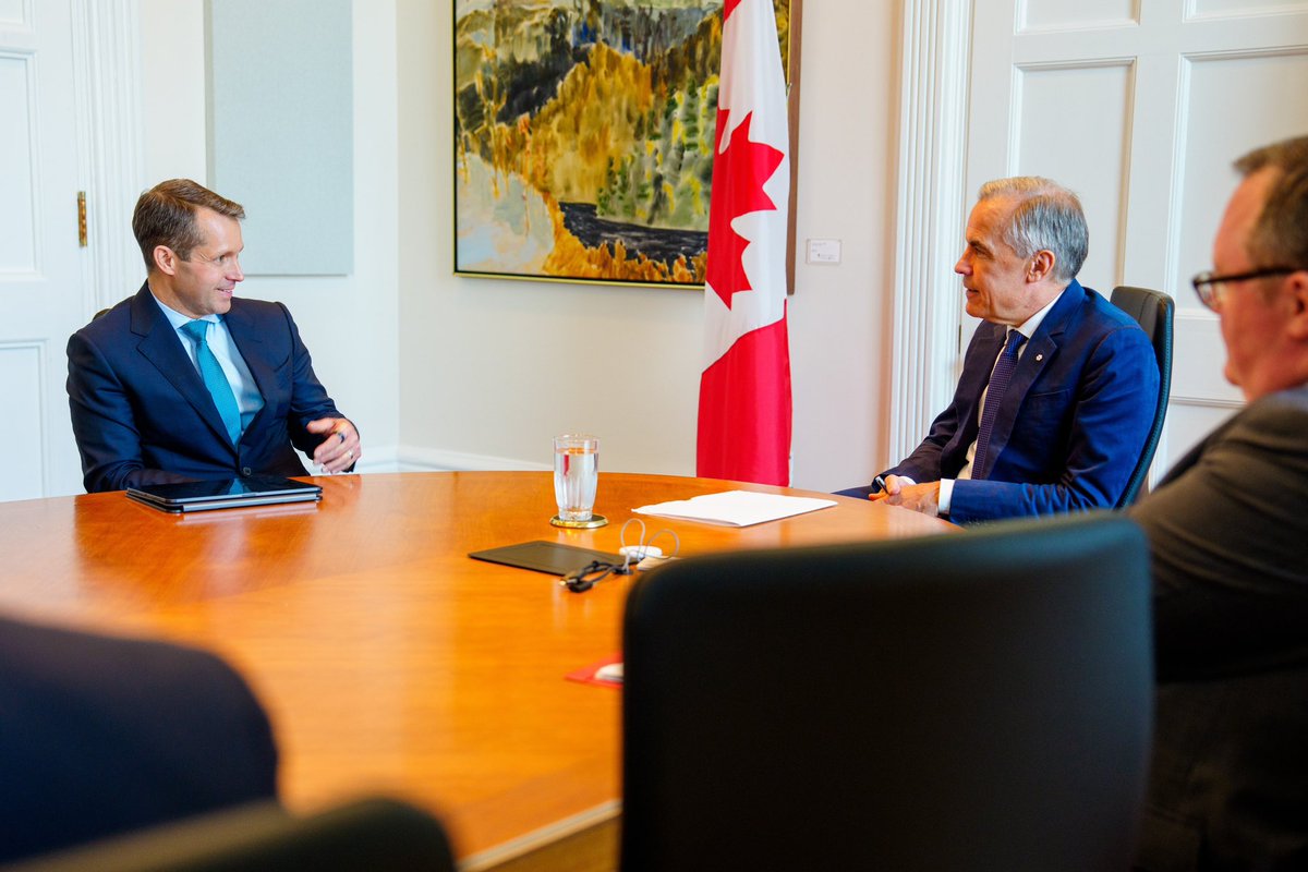 justinhotard's tweet photo. It was a pleasure to meet with Prime Minister @MarkJCarney and his team today to discuss how AI is elevating the importance of digital infrastructure for national security, innovation, and long-term competitiveness.
 
We are proud to have a world-class R&D team in Canada that is helping to build the next generation of connectivity for the #AI Supercycle
