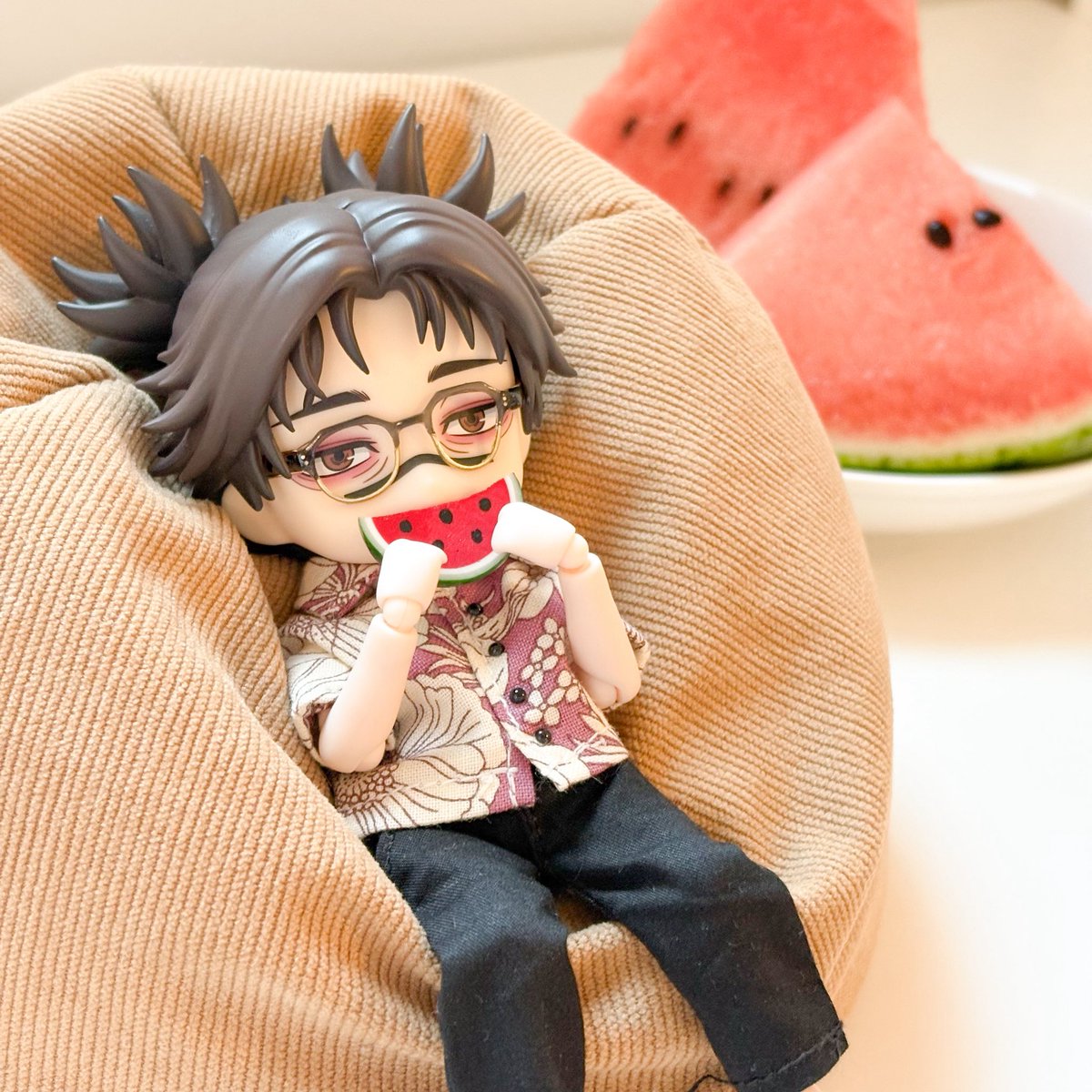 tahvalur's tweet photo. ☀️🍉 https://t.co/mrTJItzFz5