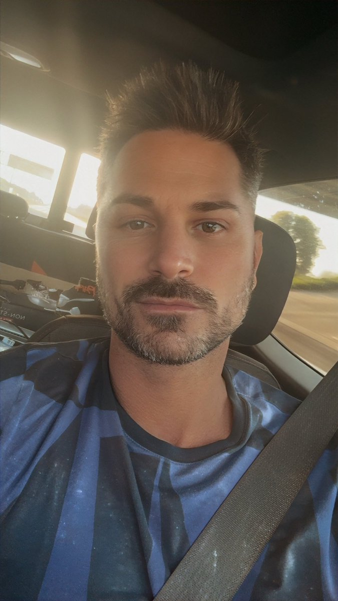 theKDean's tweet photo. Monday road trip https://t.co/J2cCS8u6yg