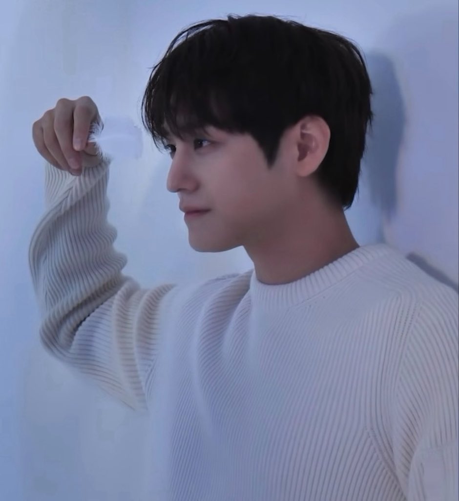 r0mi7_'s tweet photo. 우주에서제일잘생겻자낭ㅠㅠㅠ♡ https://t.co/mU68fgD1FX