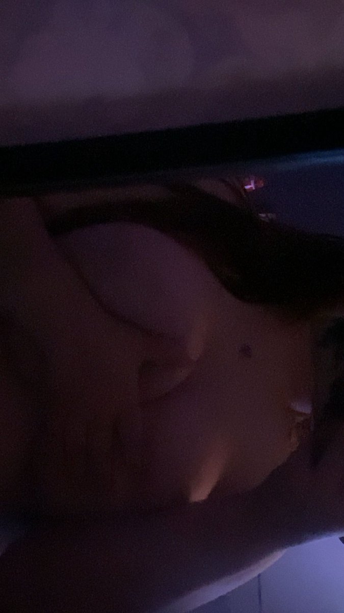 LilG0deSs_'s tweet photo. waited too long for someone to come touch me, i ended up giving in and touching myself~
||#msfw || https://t.co/BiNrktuG34