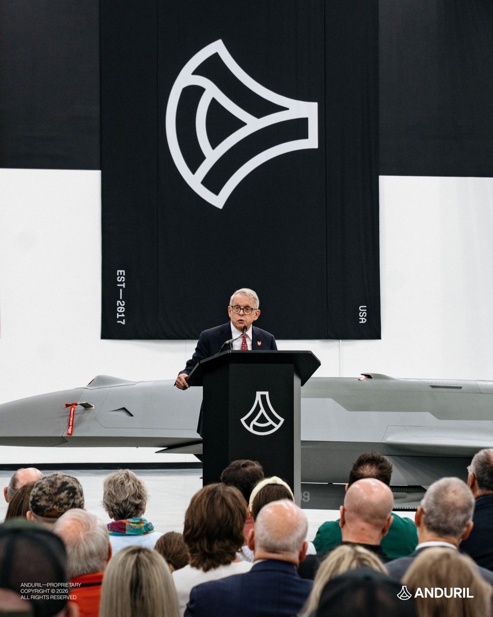 anduriltech's tweet photo. 557 days ago, Arsenal-1 didn't exist. Today, the first YFQ-44A built in Ohio rolled off the production line. https://t.co/zVM8i75vrW