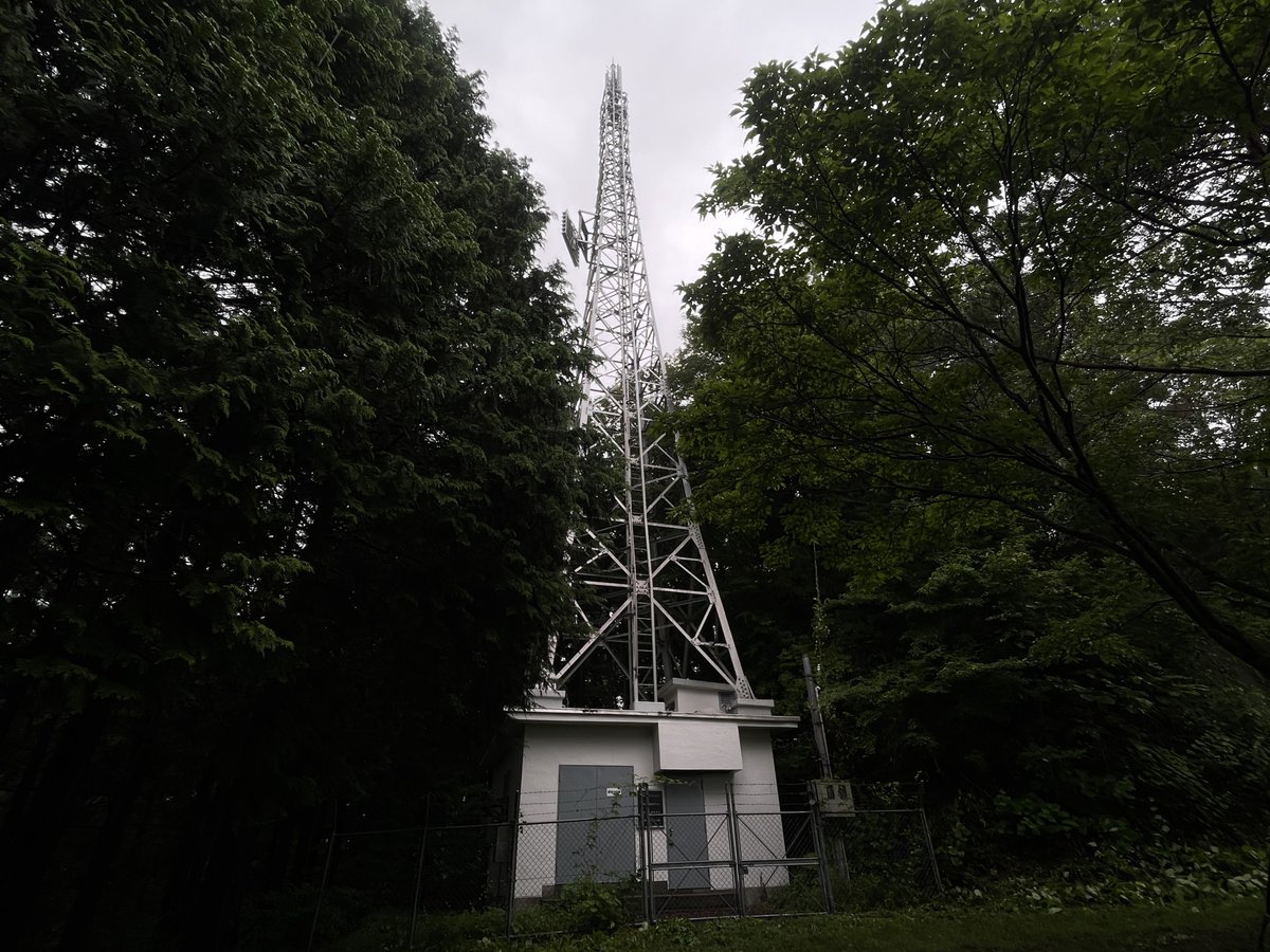 491net's tweet photo. 【送信所訪問】塙テレビ・FM中継局(福島県・東白川郡塙町)

場所: 福島県東白川郡塙町台宿字中稲沢（米山）

テレビ出力: 3W
NHK-FM出力: 10W

NHKと民放テレビの2グループにわかれています。

#送信所訪問 https://t.co/2jULFqjSq8