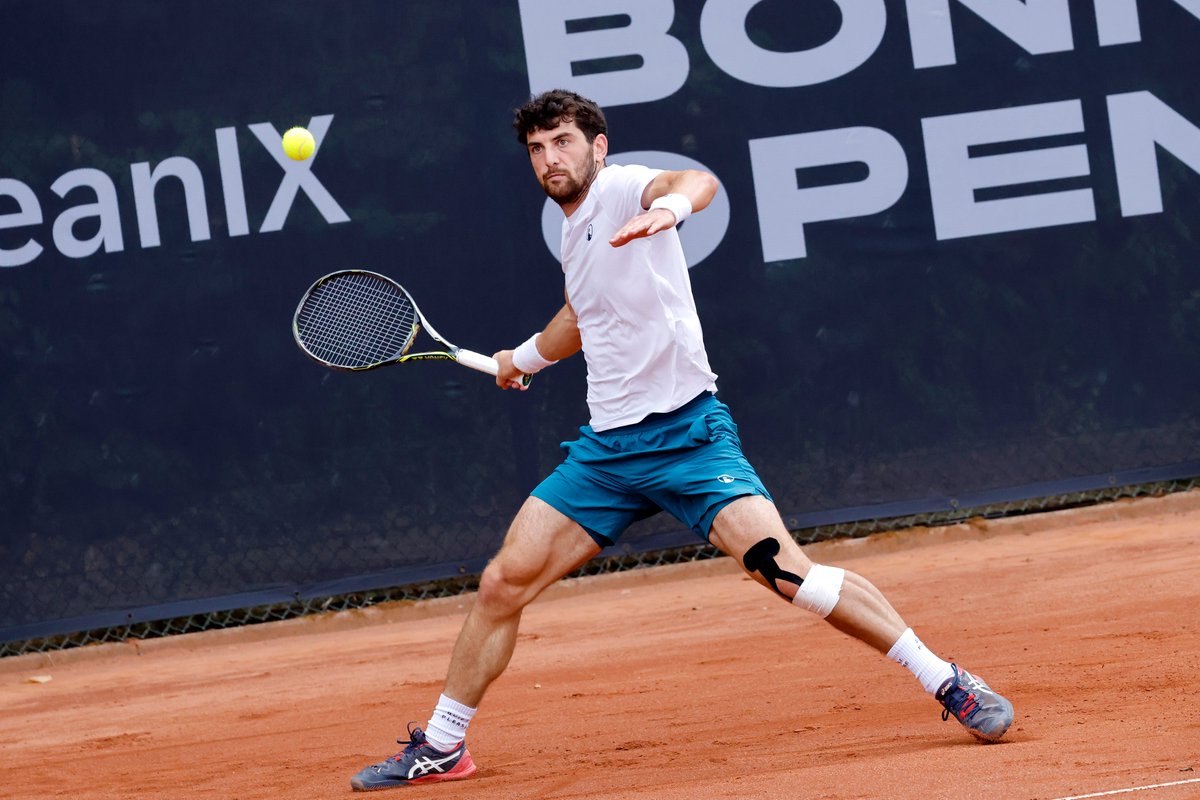 PanamaPictures1's tweet photo. "Der richtige Champ ist dazu verpflichtet, mehr zu leisten als die anderen – und zwar auf Dauer."
Boris Becker.
Fotos: Christoph Hardt / Panama Pictures
#BonnOpen #ATP #JamieMackenzie https://t.co/P7k7mLRUuK