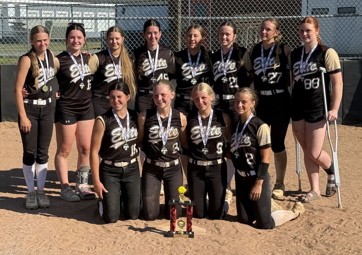 SavannahC49's tweet photo. Even though the weekend didn’t end exactly as we would like, I’m very proud of my team for being the runner ups in our first 16u tournament! This weekend I also had 4 doubles and a home run! I’m looking forward to our final tournament of the summer next weekend! https://t.co/03hW8eE6UX