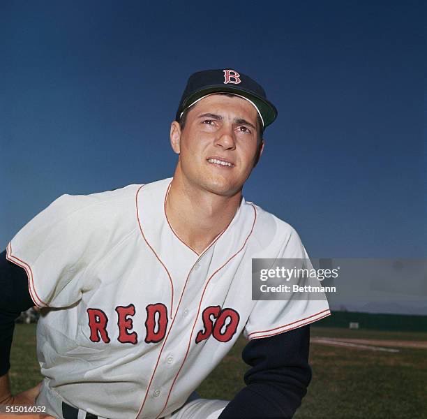 Ginjerk's tweet photo. Apparently I'm considered "negative" at work, simply for being in every meeting making Carl Yastrzemski Face https://t.co/V7TU0KBEdP