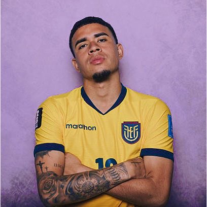 Mercado_Ingles's tweet photo. 🚨🇪🇨 𝗔𝗛𝗢𝗥𝗔 Chelsea no contará con Kendry Páez (19) para esta temporada y estarán buscándole un nuevo club, preferiblemente en Europa, en donde el mediocampista Ecuatoriano pueda irse cedido y cuente con minutos. ❌🔵 https://t.co/08SKAbWs9h