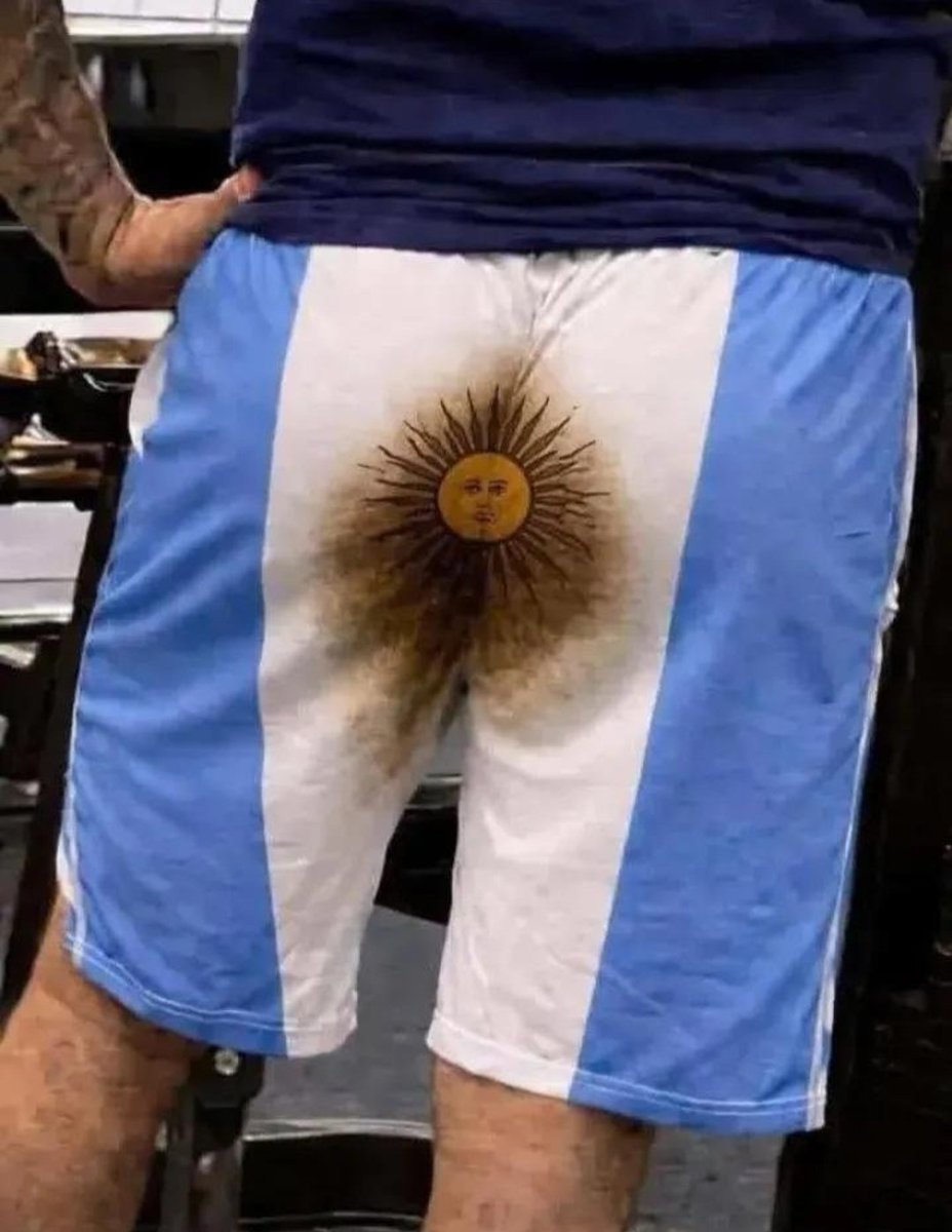 HypocritesU_R's tweet photo. @RomiOrtiz2016 El ADN argentino es de MONOs salta barcos.!!
Ni Honor en el Juego 
Ni Dinero, 
Ni Economía,
Ni la Copa,
Ni Comida,
Ni las Malvinas,
Ni la Patagonia.!!
TODO EL MUNDO ODIA Y REPUDIA A ESTOS MONOs argentinos SALTA BARCOS.!! MUERTO DE HAMBRE.!! https://t.co/ozXkzshhl2