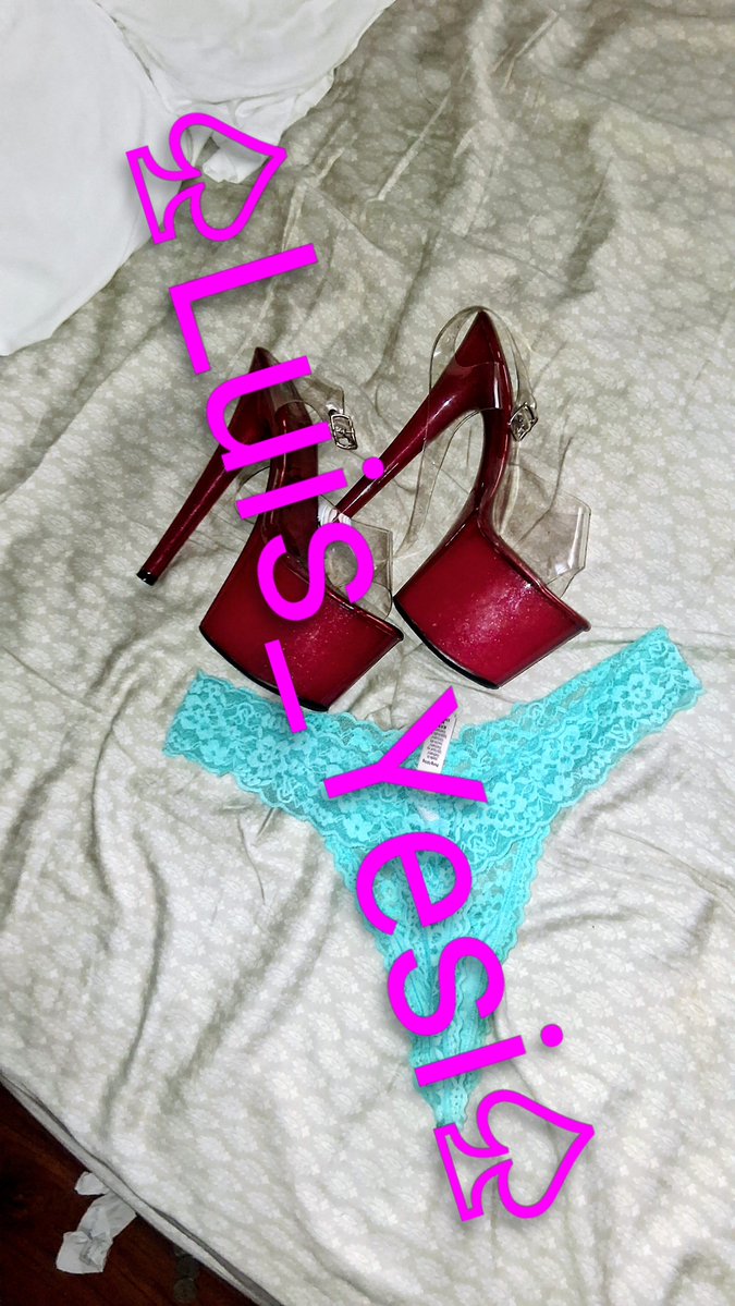 LuisL84398's tweet photo. Q tal espeto esten pasando una rica tarde con este calor rico aqui una rica portal para todos los fetichistas de putizapatillas con mi tanga de encaje cuantos les gustan esos de talles manifiestense https://t.co/UNCc16qgUR