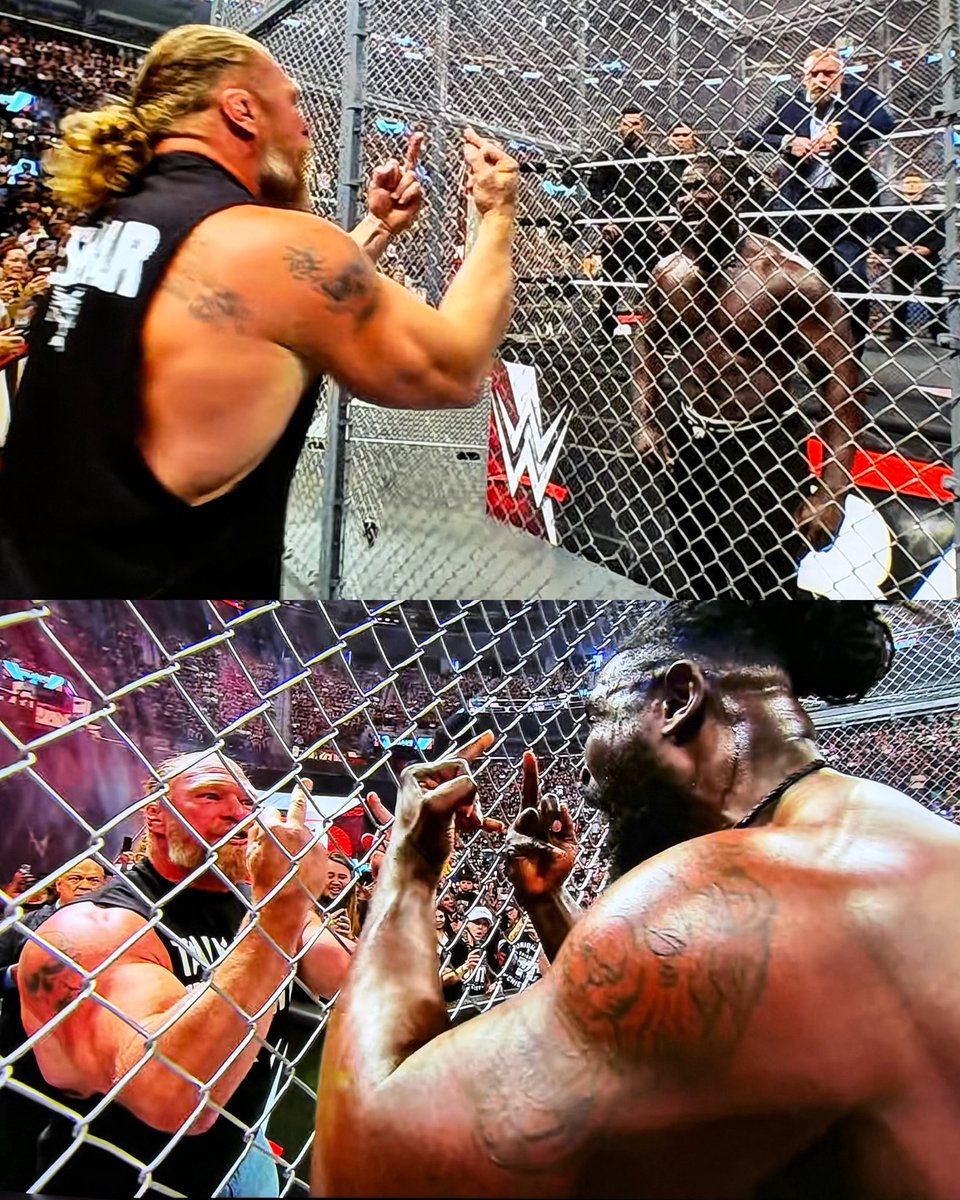 _kennythoughts's tweet photo. No one:

Dogs when they know there’s a fence between them: https://t.co/AYJILCmm7O