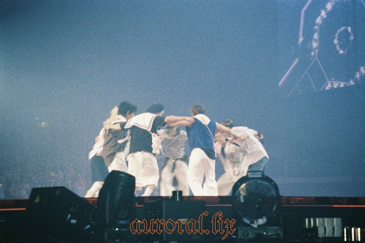 felixvfelicis's tweet photo. 260726 |  RUN IT SEOUL D2 HD

8 is FATE!!!!!!!

#StrayKids #SKZ #스트레이키즈 #스키즈
#YouMakeStrayKidsStay
#RUN_IT_SEOUL https://t.co/uGh6akGDf3