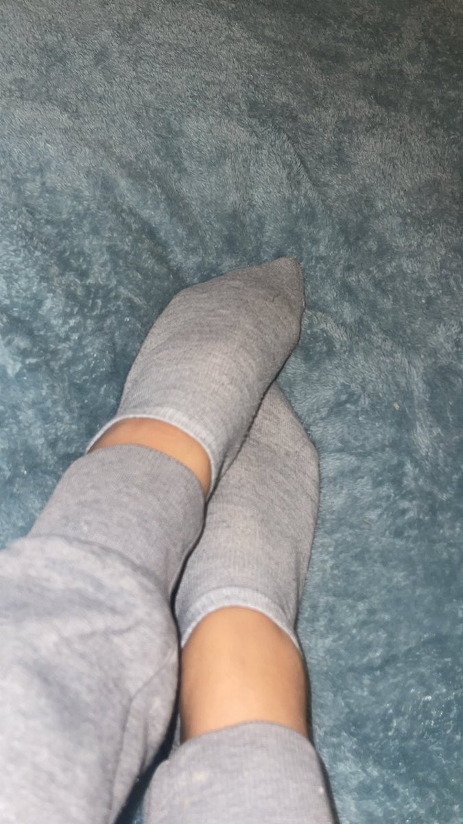 Wondar_Star's tweet photo. Want my socks dm me! 💋
#feetworshi̇p 
#feetfetısh 
#socks https://t.co/AFbflO0lrB