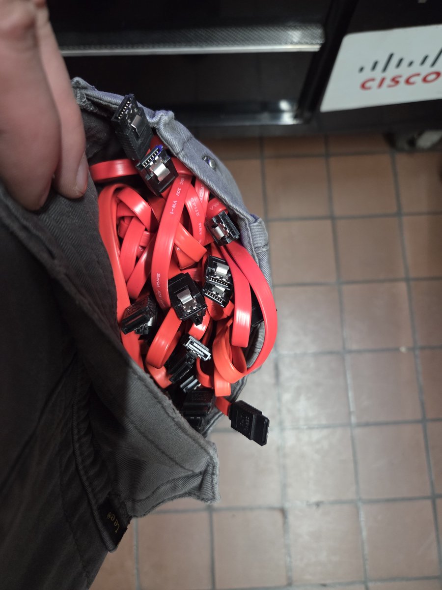 Procyon86's tweet photo. Pocket fulla sata cables https://t.co/G8t3Z2hCsF