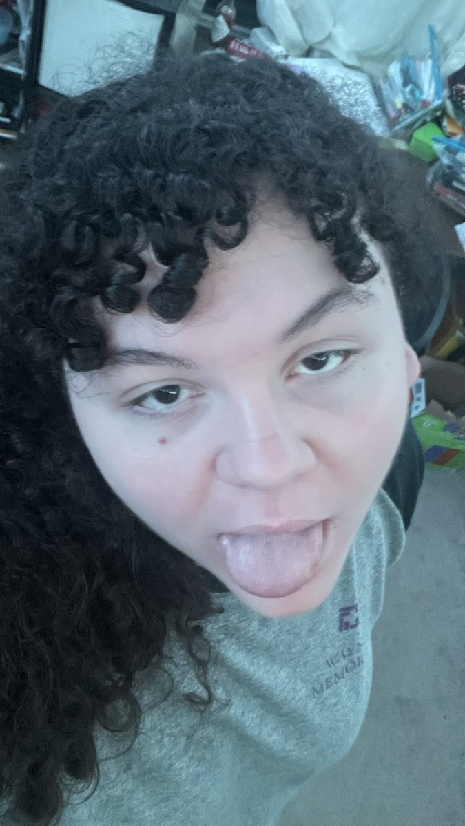 Mozzzzzyyy's tweet photo. “THATS MY MONEY!”
Not anymore lol 💝
#findom #goddess #findomme #finsub #financiallysubmissive #paypig #livingwallet #livingatm #paypiggy https://t.co/sByqJ7Eb57