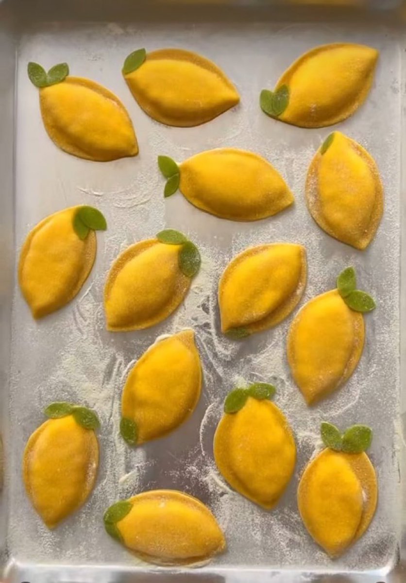EvaLovesDesign's tweet photo. Lemon raviolis 
summer dinner party 🍋 https://t.co/Yl2DfQlnDk