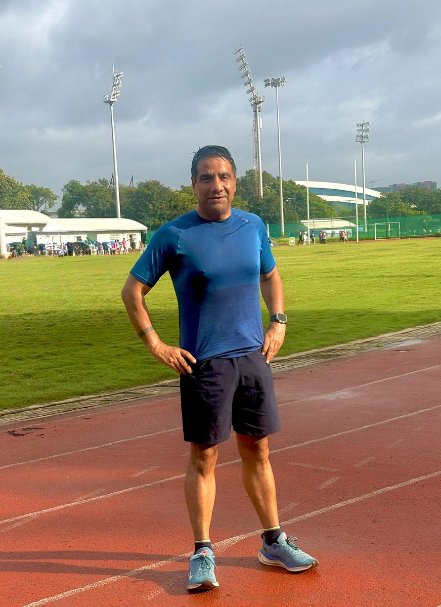 Vimalsumbly's tweet photo. Happiness depends upon ourselves.
Enjoyed #8kmrun #Punerains https://t.co/Fc7UzJSrpP