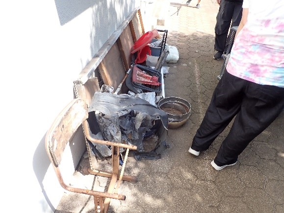 itabashitokushi's tweet photo. 🧹【夏休みの学校の様子】🧹

教職員で校内の整理整頓を行いました。
不要物を見直しながら、
より安全で使いやすい
学校環境づくりを進めています。
夏季休業中も、生徒たちの学びを
支えるための準備を進めています✨ 
#板橋特別支援学校 #夏休み 
#学校の様子 #環境整備 https://t.co/YTZjuK1dqA