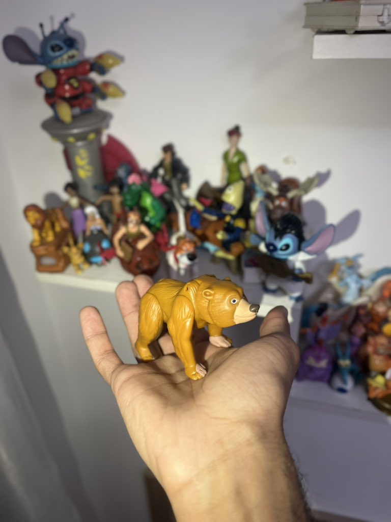 bruzlly's tweet photo. Finalmente consegui o Kenai de Irmão Urso https://t.co/A8cUmFv3OX