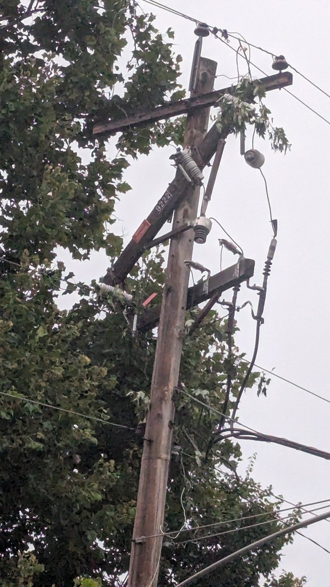 BillyMcCord8's tweet photo. @dukeenergy enyart and donwittle loveland https://t.co/BlXX7chXVd