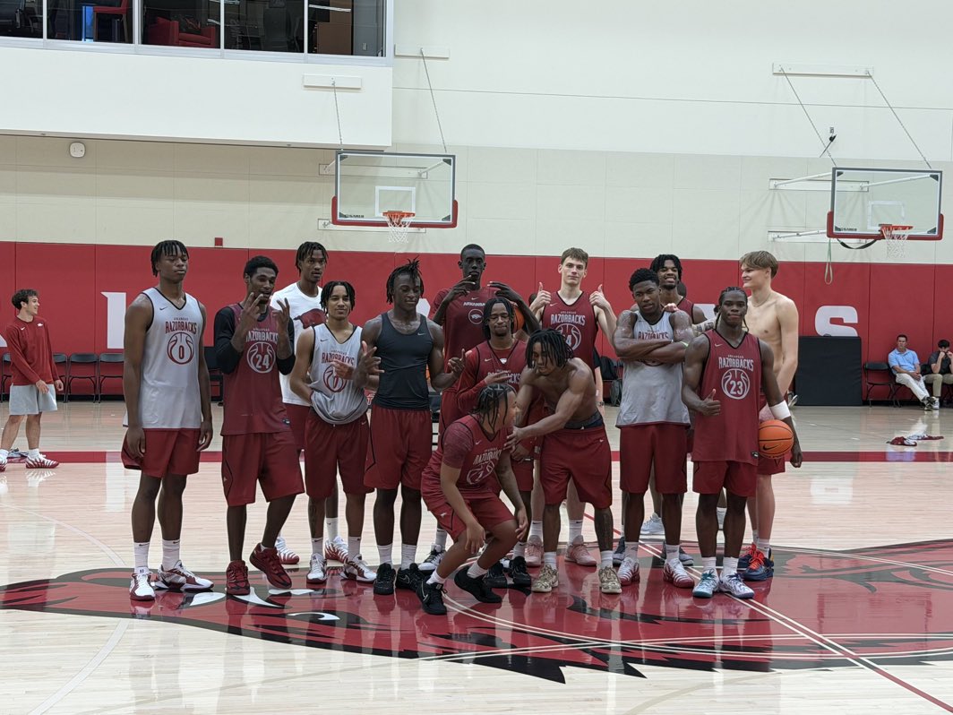 sadcayuts's tweet photo. First Cal team without a Kentucky Wildcat since 2009. https://t.co/H4vqoQKvp8