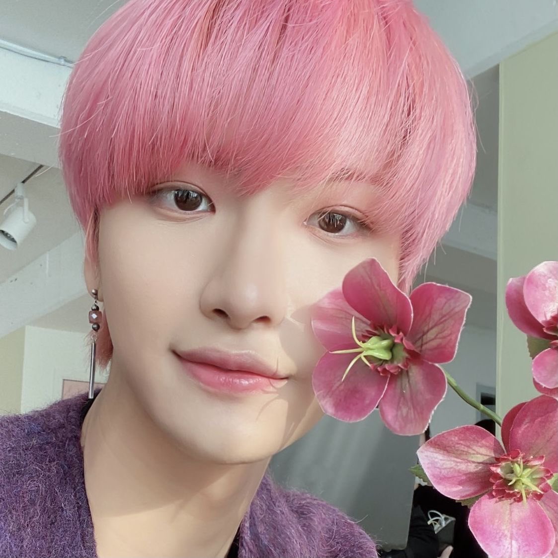 seonghwalicker's tweet photo. moot hunt day 16ᥫ᭡.
https://t.co/IvSkqN5Eix

— ellie/lee ⊹ ࣪ ˖ 
— she/they
— ateez/xdiz + woodz ult but i listen to a LOT of other groups
— any fandom welcome ^^
— basic dni + over25 
♡ or ⟳ to be moots/appreciated !

(#moothunt #stantwt #promotwt #atinytwt #xdhtwt) https://t.co/ECldAxOWUv
