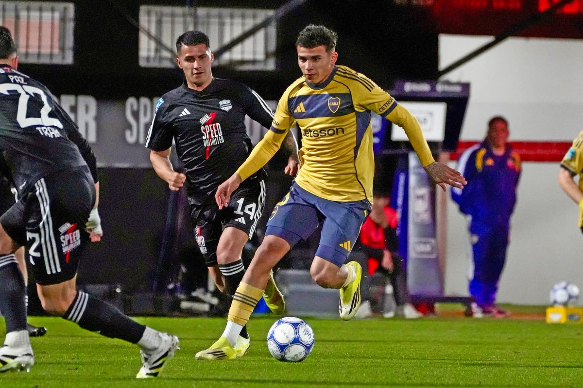 BocaPasionTotal's tweet photo. 🎙️ #LaInfoDeBoca @PampaAranda en @bocapasiontotal 🙌👇🏻

Lo que vi ayer en Riestra nunca apareció y el local le GANÓ BIEN , contundente , preocupa las ventajas que dio el #Xeneize , 

📻 @la810radio https://t.co/BZ0ZvX5xa5