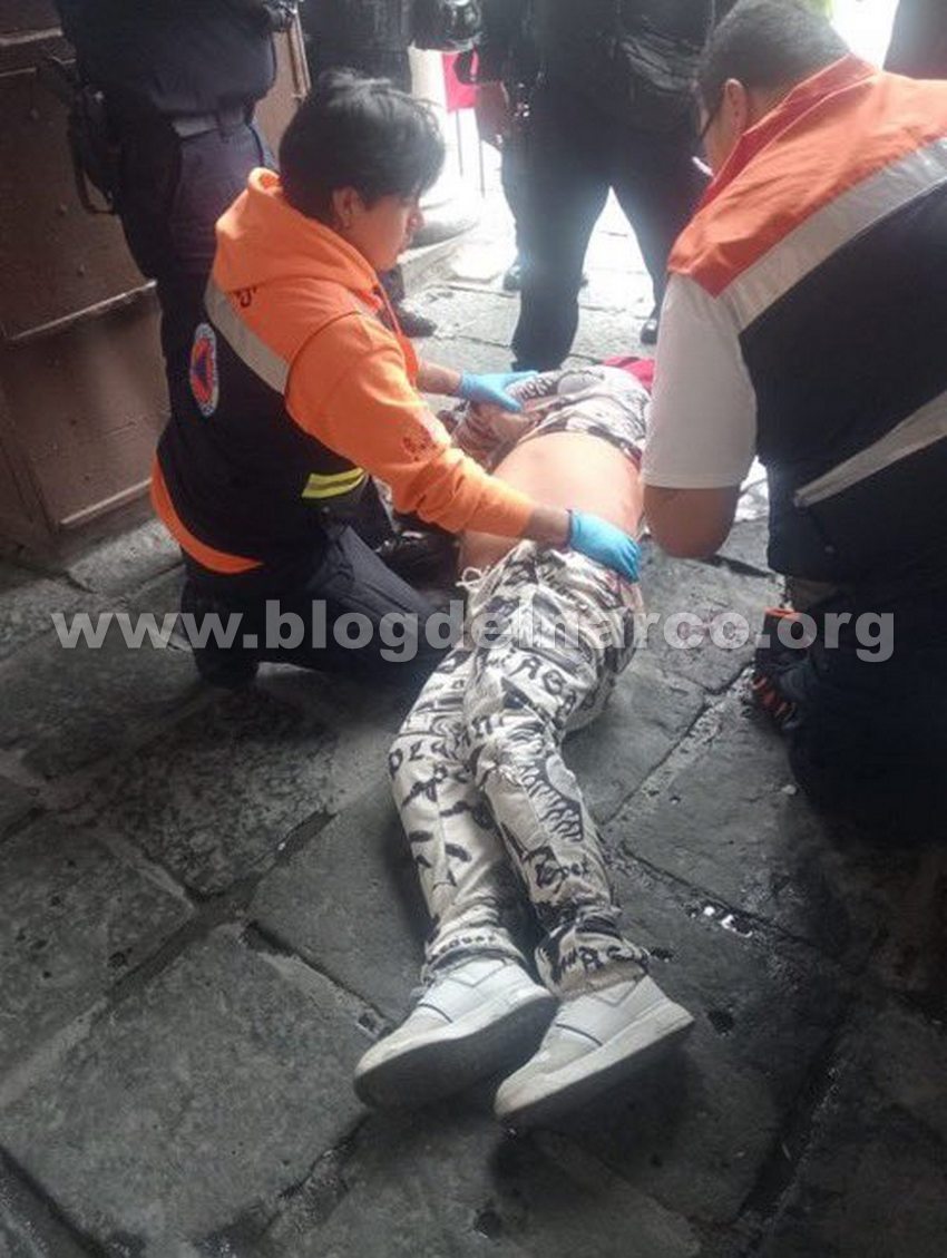 blogdelnarcomx's tweet photo. Un ataque armado en la plaza de Santo Domingo de la Ciudad de México dejó un hombre muerto y dos heridos, LEE MÁS AQUÍ 👇👉 https://t.co/UN7c8cutyd https://t.co/gUHYIoc9sO