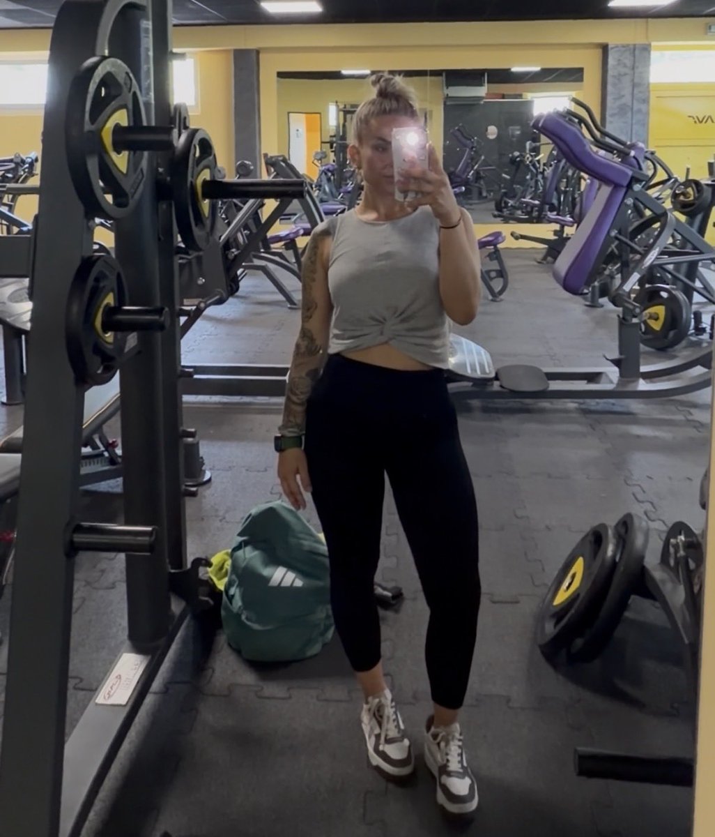 Xxxnnx77's tweet photo. whats now? #fitness #workout #healthy #lifestyle https://t.co/66HIpg7LXb