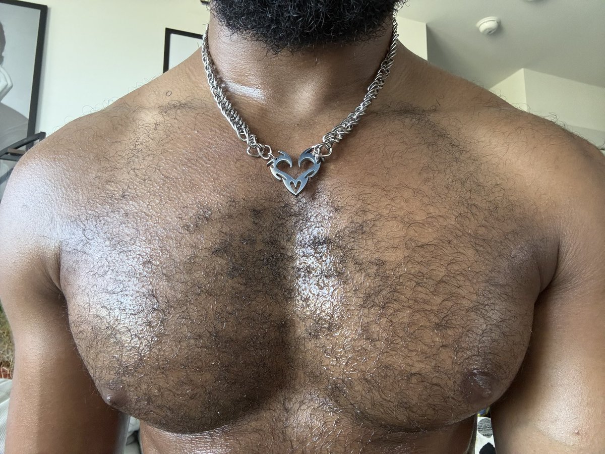 ShadesOfElias's tweet photo. on or off? https://t.co/yWrzoBt4OF