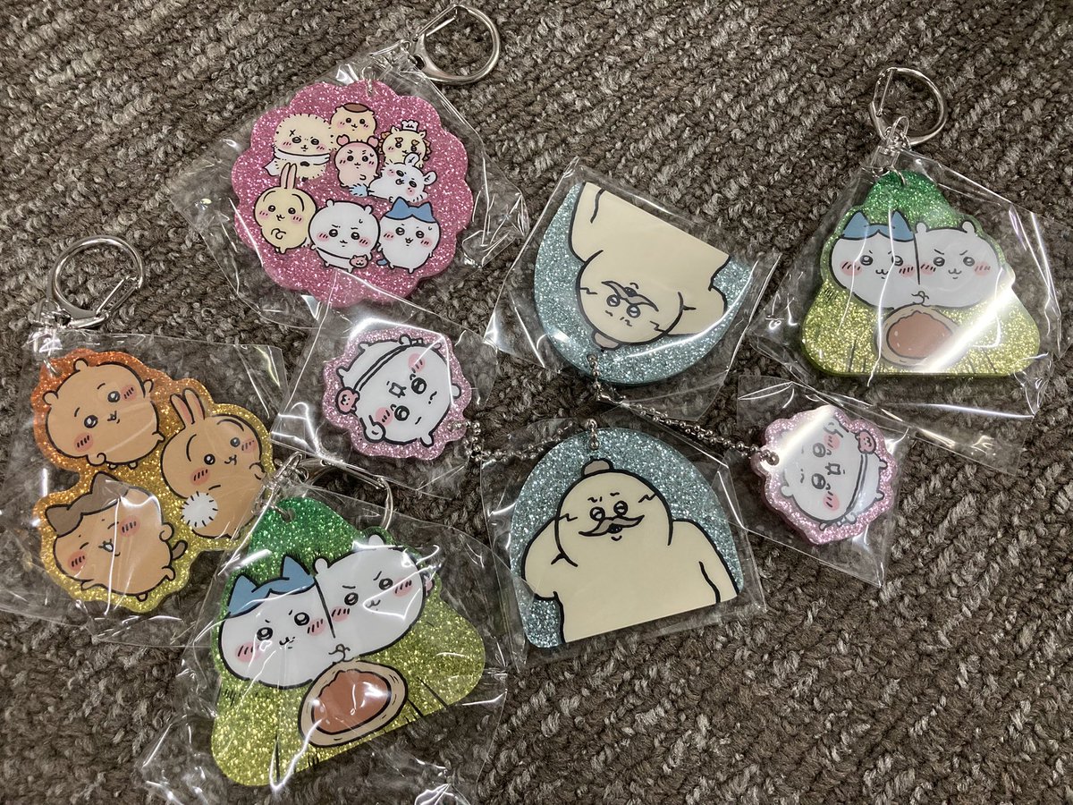 l5marial5's tweet photo. @piuiq___ 検索から失礼致します
島二郎&amp;ちいかわ2点と、セイレーン&amp;人魚1点でお取り引き如何でしょうか？
ご検討宜しくお願い致します🙏 https://t.co/Elv2Xfw8yn