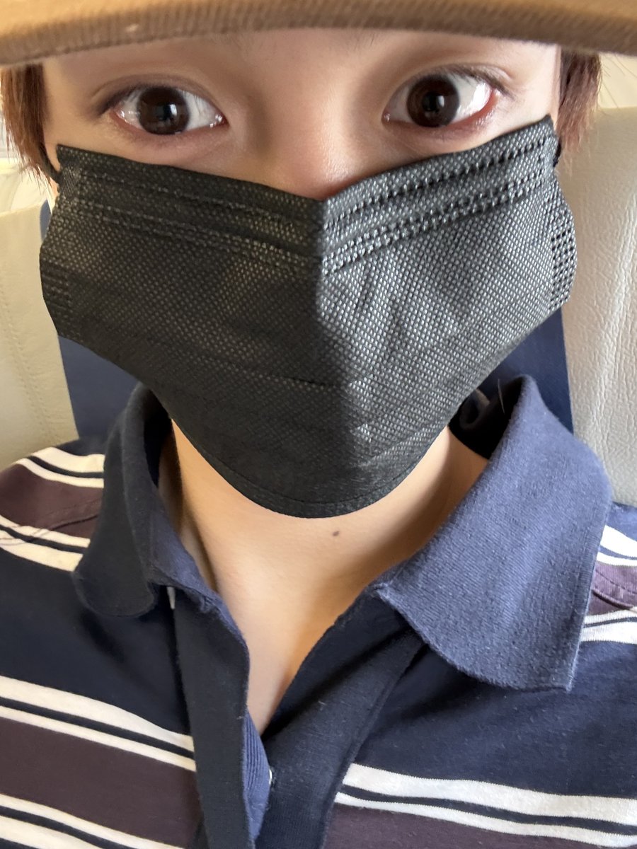 kgvtexts's tweet photo. 260728 🐶💬 08:15 CST

ㄴ 📸 x 2
ㄴ i’m going to koreaㅎㅎ
ㄴ feichang xiexie ni le / thank you so much
ㄴ Yongyuan de ai ni / love you forever
ㄴ Wo fei chang gan dong le / i’m really touched
ㄴ See you next time
ㄴ i haven’t had breakfast yetㅎㅎ https://t.co/Uvcva9QuW0