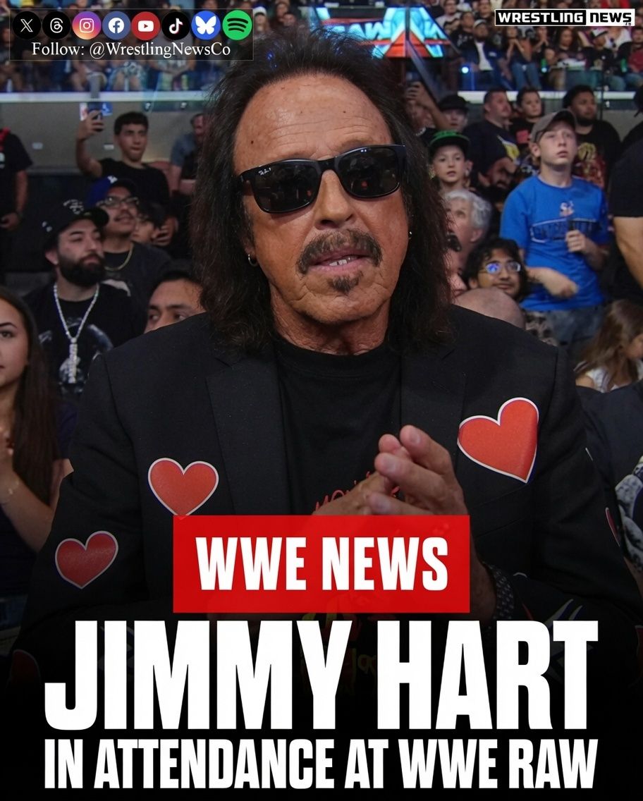 WrestlingNewsCo's tweet photo. Great to see WWE Hall of Famer Jimmy Hart at Monday Night Raw. https://t.co/YnQuOiWL7J