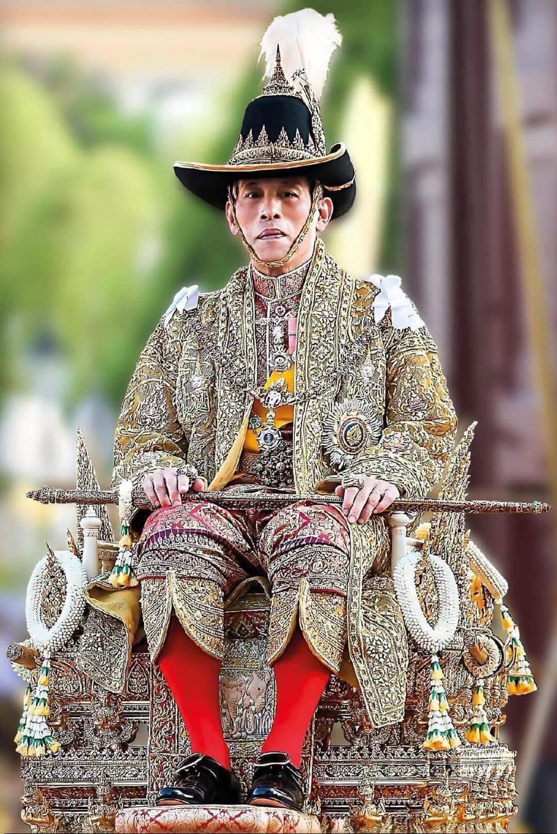 Darunee_2554's tweet photo. เนื่องในโอกาสวันเฉลิมพระชนมพรรษา
พระบาทสมเด็จพระวชิรเกล้าเจ้าอยู่หัว
๒๘ กรกฎาคม ๒๕๖๙

ขอพระองค์ทรงพระเจริญยิ่งยืนนาน 🙏🇨🇷 https://t.co/mt5gZptLa3