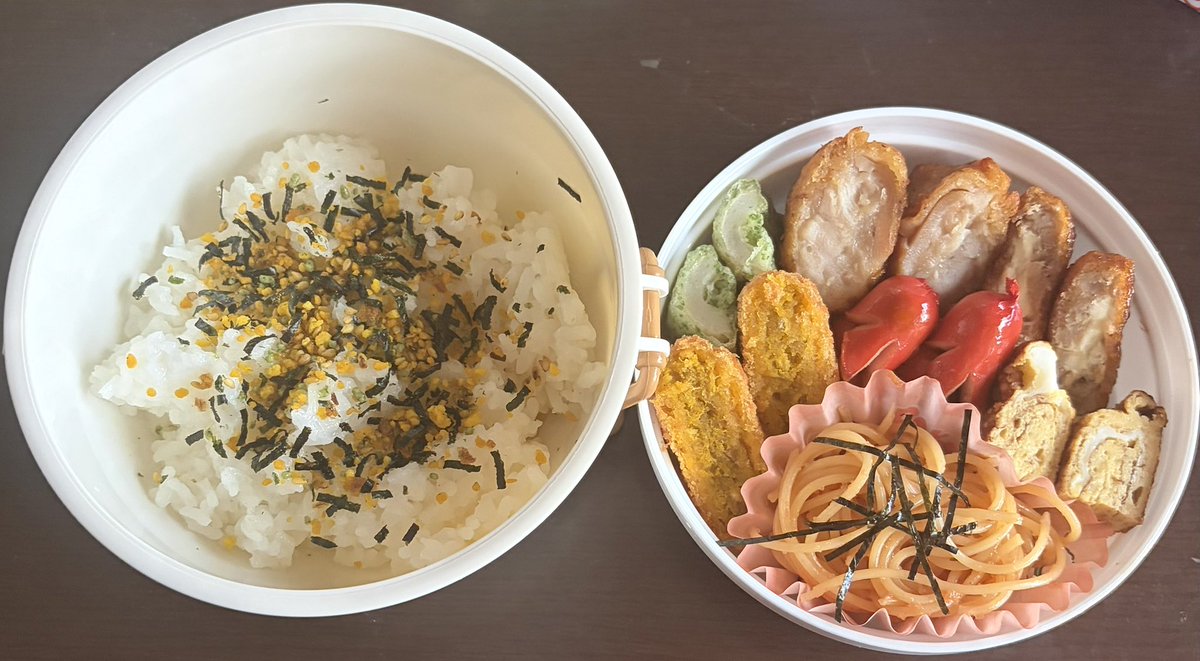 KINAKO2_36's tweet photo. 今日のお弁当✨
今日のお供✨
✧ ٩( ๑•̀o•́๑ )وｴｲｴｲｵｰ!! https://t.co/mIWPhUJFuB
