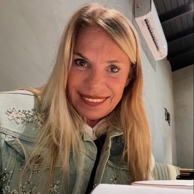 dianabellone's tweet photo. #NuevaFotoDePerfil https://t.co/iQymjlBNIj