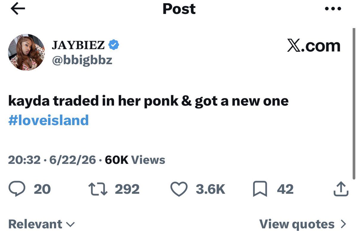 ۵ tweet media