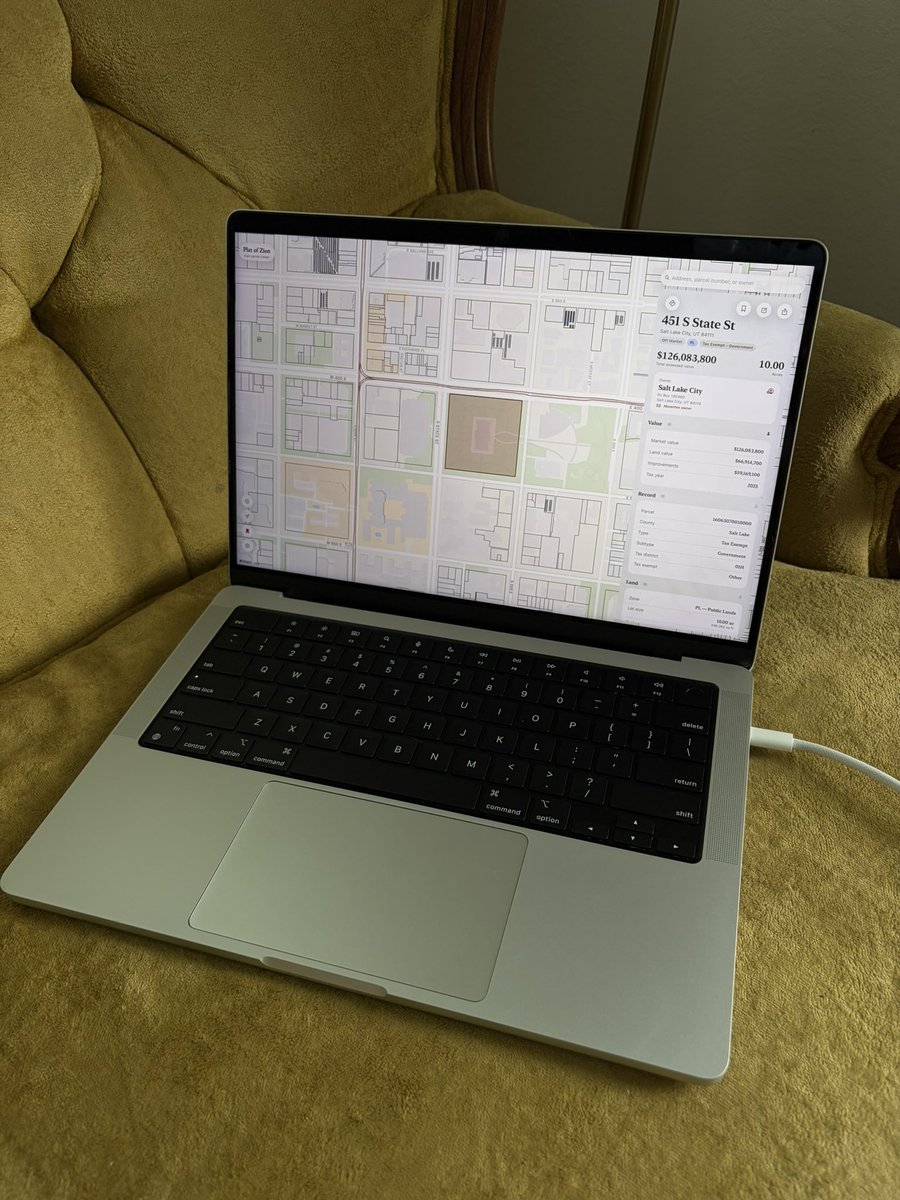 devinzander's tweet photo. Plat of Zion, out now on iOS aaannnnnnnndddddddd macOS https://t.co/LNpIFLSvdo