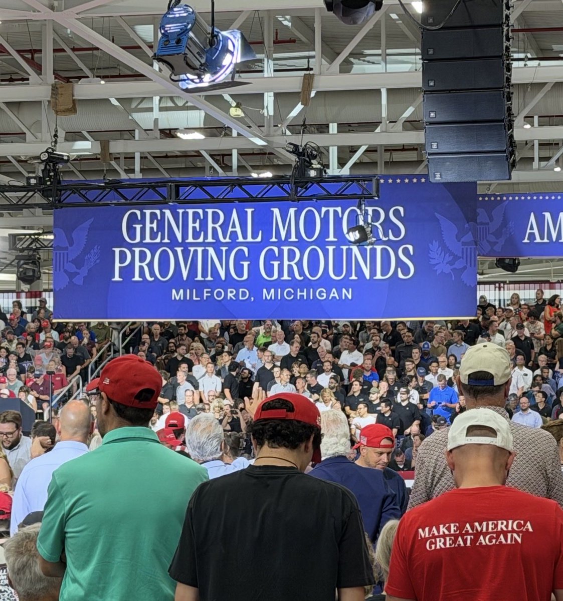 sweetFlower0070's tweet photo. Proud Grounds today. https://t.co/Rr1lbmzsrQ